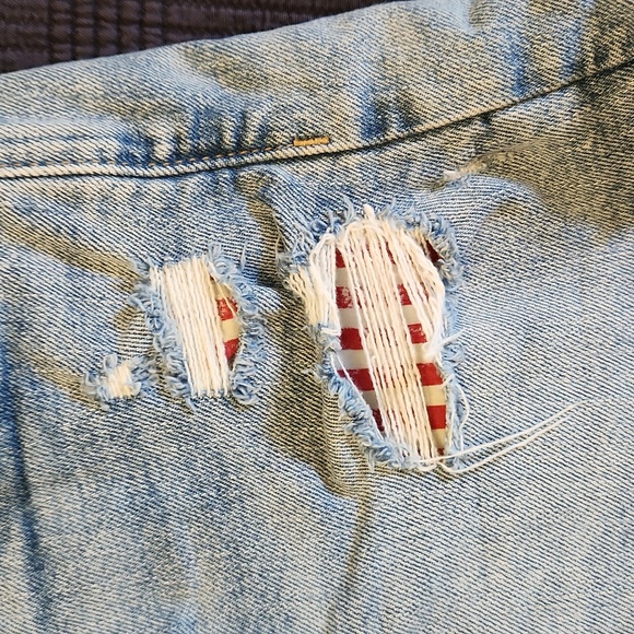 Old Navy Denim Short - Picture 3 of 6